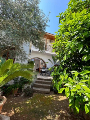 MAGIC MOON guest house